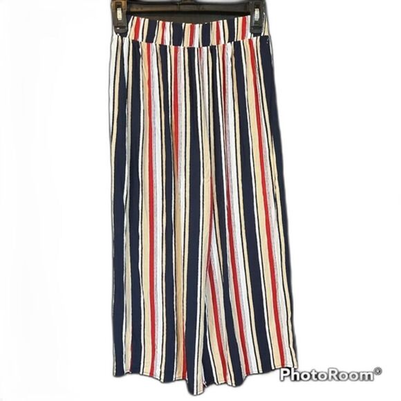 Le Lis Cream Striped Wide Leg Palazzo Pants - Picture 2 of 4